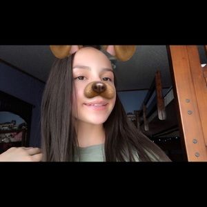 Meet your Posher, Marissa